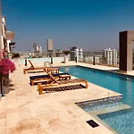 Apartamento vista al mar y cerca centro histórico