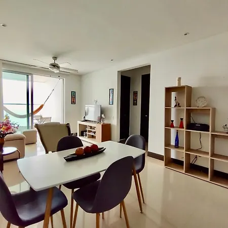 Vista Al Mar Y Cerca Centro Histórico Apartamento