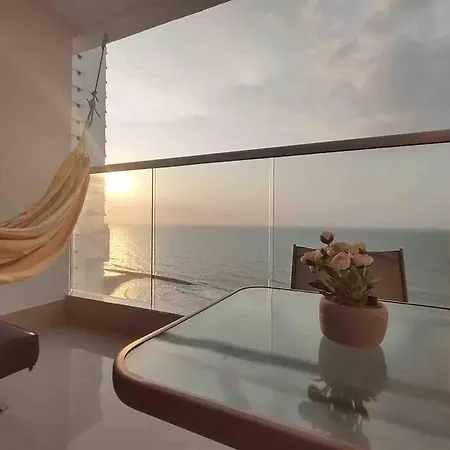 Vista Al Mar Y Cerca Centro Histórico Cartagena